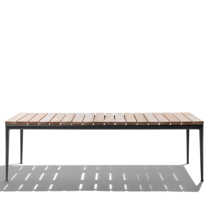 Flexform PICO OUTDOOR Holztisch, Höhe 68 cm